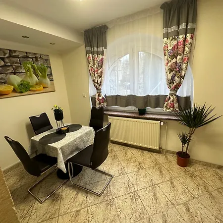 Dom Goscinny Gerus Bed & Breakfast