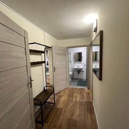 Dom Goscinny Gerus 3* Plawna (Lwowek)