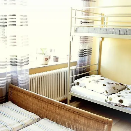 Bed & Breakfast Dom Goscinny Gerus 3*