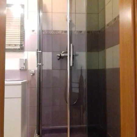 Bed & Breakfast Dom Goscinny Gerus 3*