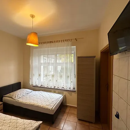 Nocleg ze śniadaniem Dom Gościnny Gerus 3*
