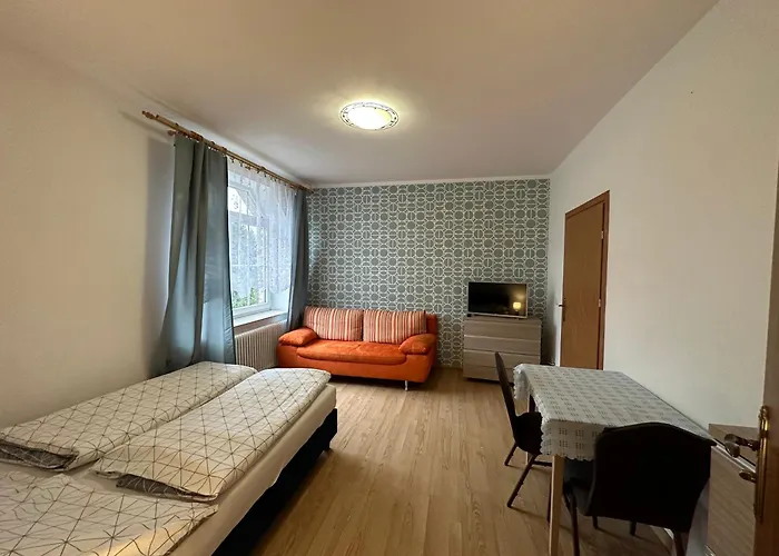 Dom Goscinny Gerus Bed & Breakfast 3*