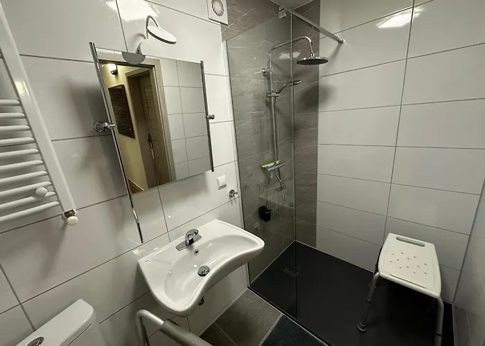 Dom Goscinny Gerus Plawna (Lwowek)