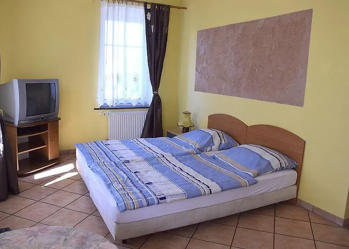 Gerus Bed & Breakfast Plawna (Lwowek)