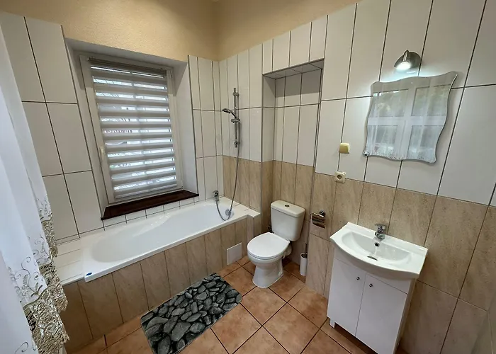 Dom Goscinny Gerus Bed & Breakfast 3*